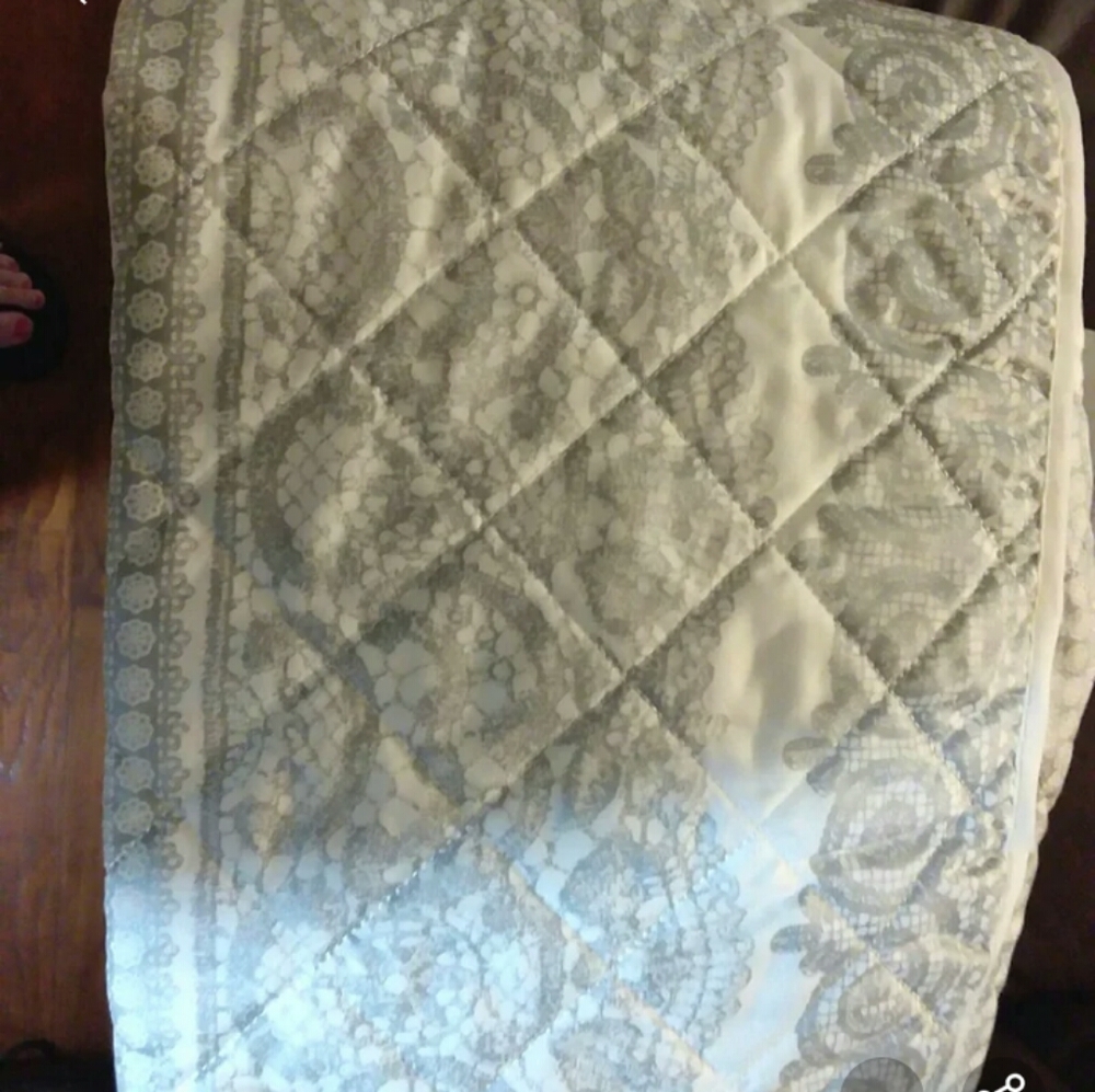 New quilted pillow shams